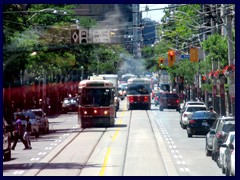 Trams at Wellington St